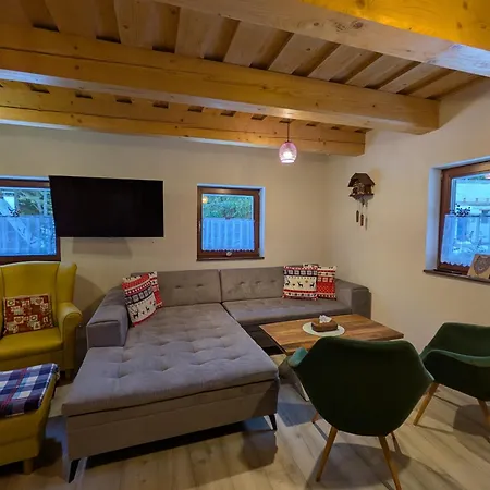 Jariabka - Mountains With Fireplace, Wellness Forest Will Recharge In The Tatras Alpstuga