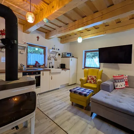 Jariabka - Sun Terace, Fireplace, Grill, Space To Play, Embrace Of The Forest In The Tatras Horská chata